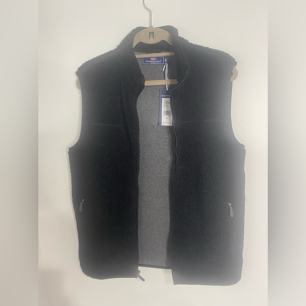 Vineyard vines vest